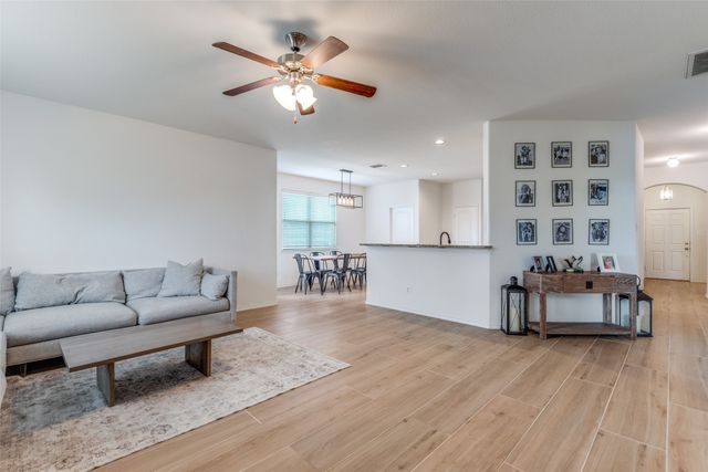 506 Bryn Mawr Lane, Van Alstyne, TX 75495