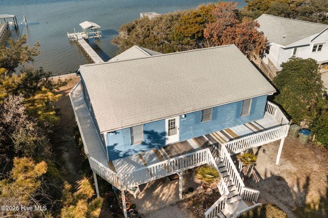 1406 Emerald Drive, Emerald Isle, NC 28594