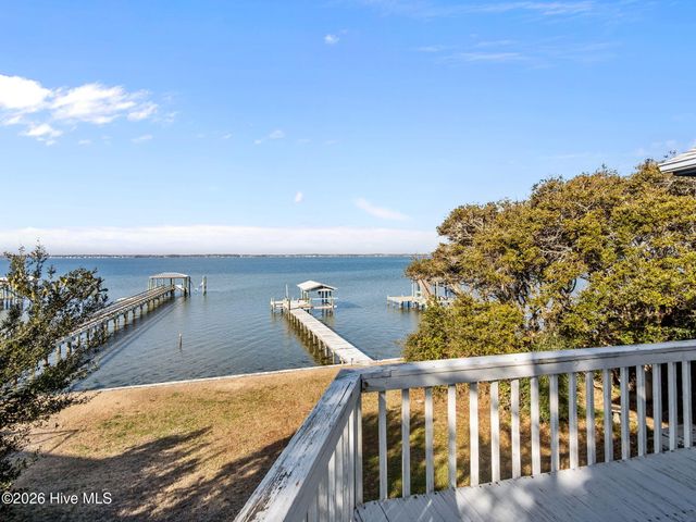 1406 Emerald Drive, Emerald Isle, NC 28594