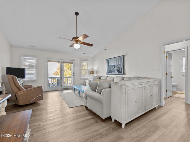 1406 Emerald Drive, Emerald Isle, NC 28594