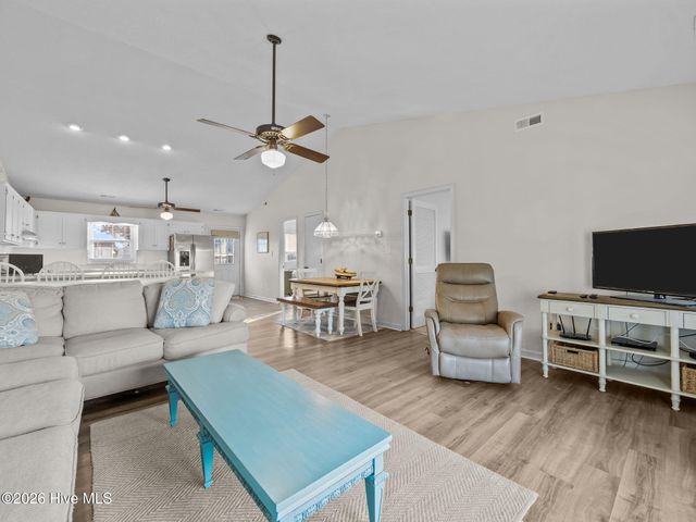 1406 Emerald Drive, Emerald Isle, NC 28594