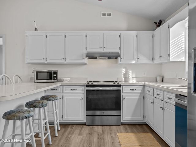 1406 Emerald Drive, Emerald Isle, NC 28594