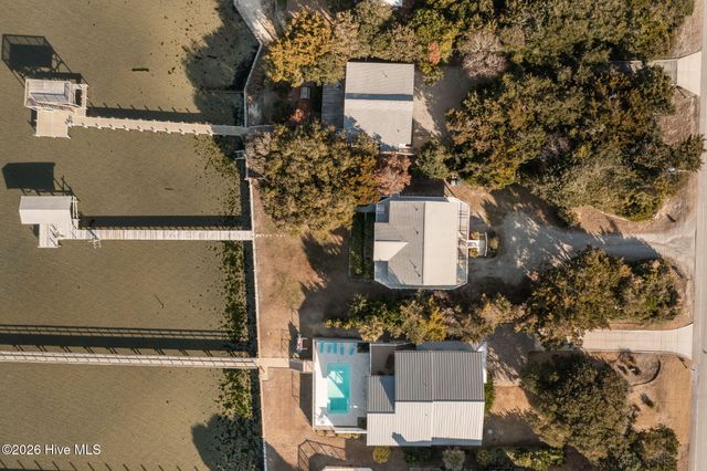 1406 Emerald Drive, Emerald Isle, NC 28594