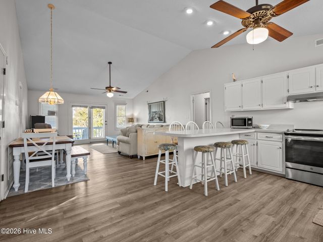 1406 Emerald Drive, Emerald Isle, NC 28594