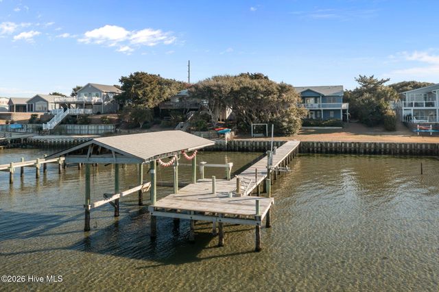 1406 Emerald Drive, Emerald Isle, NC 28594