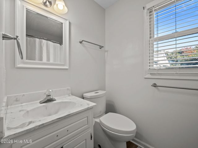 1406 Emerald Drive, Emerald Isle, NC 28594