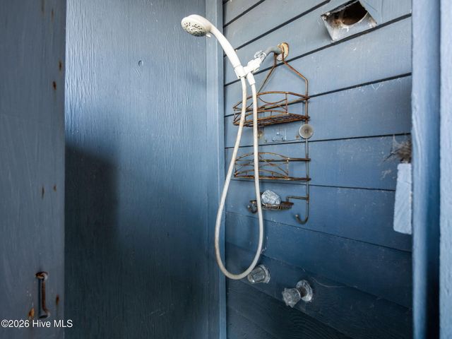 1406 Emerald Drive, Emerald Isle, NC 28594