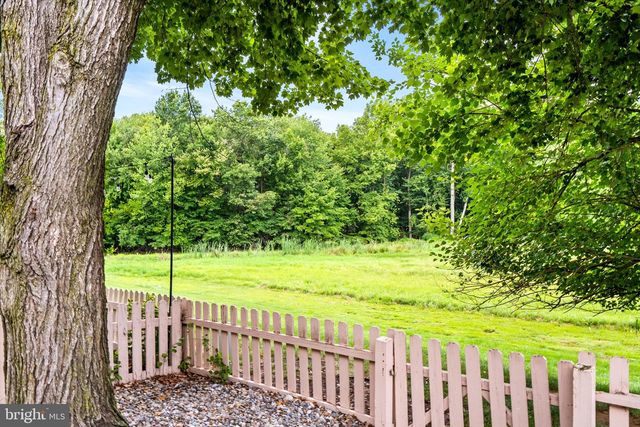 9 ASHFORD CT, Robbinsville, NJ 08691
