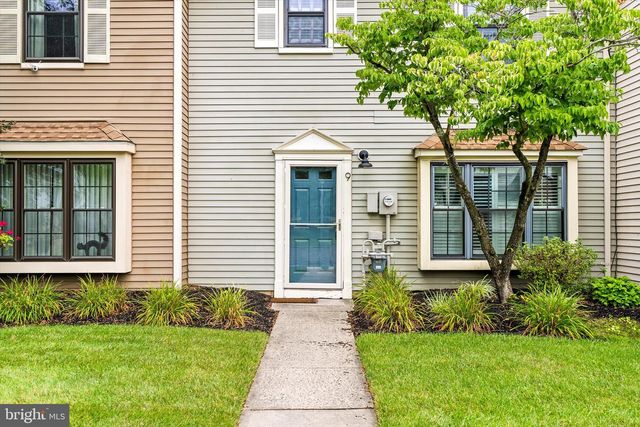 9 ASHFORD CT, Robbinsville, NJ 08691