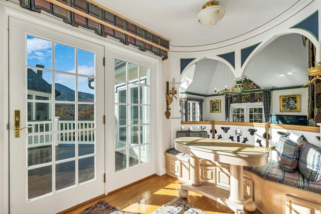 27 Jasinski Road, Waterville Valley, NH 03215