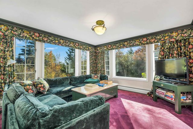 27 Jasinski Road, Waterville Valley, NH 03215