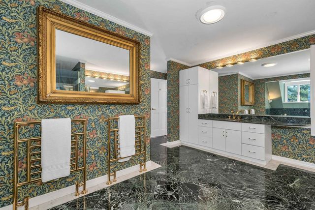 27 Jasinski Road, Waterville Valley, NH 03215