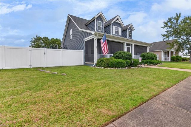2105 Kirkby LN, Virginia Beach, VA 23456
