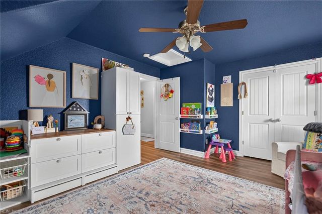 2105 Kirkby LN, Virginia Beach, VA 23456