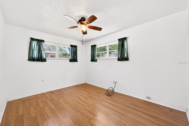 2445 S BAY AVENUE, Sanford, FL 32771