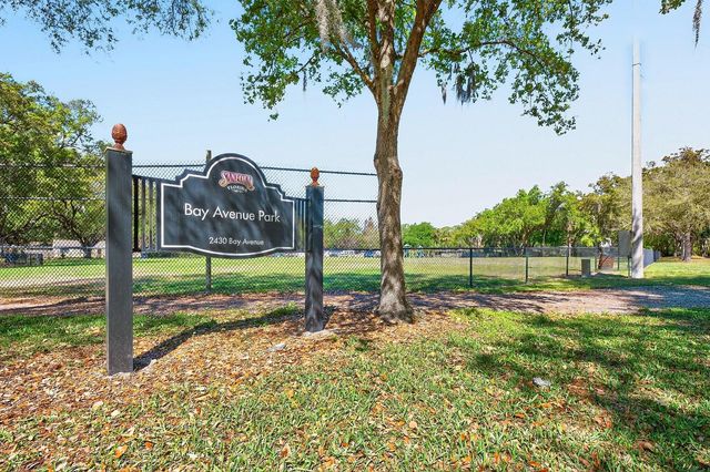 2445 S BAY AVENUE, Sanford, FL 32771