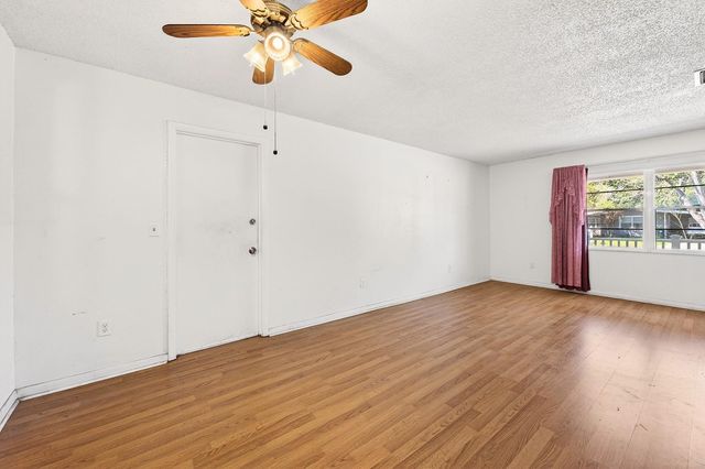 2445 S BAY AVENUE, Sanford, FL 32771