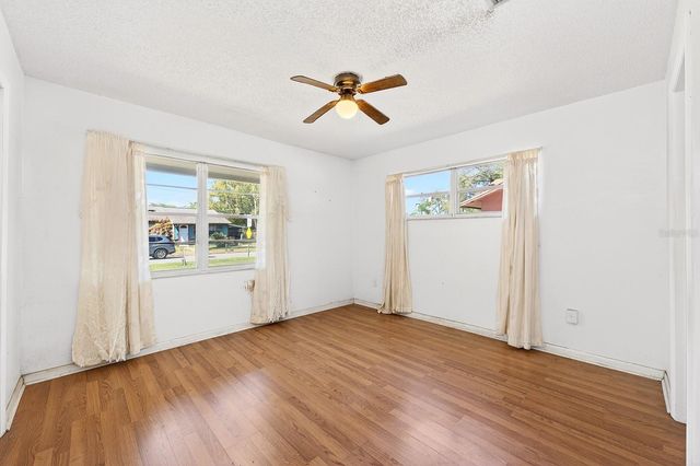 2445 S BAY AVENUE, Sanford, FL 32771