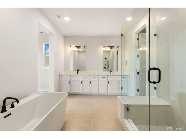 1657 Winter Glow Dr, Windsor, CO 80550