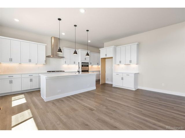 1657 Winter Glow Dr, Windsor, CO 80550