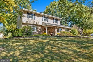 502 WILLIAMSBURG RD, Lansdale, PA 19446