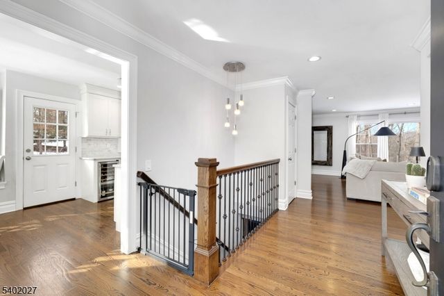 26 Robin Glen Rd, Watchung Boro, NJ 07069