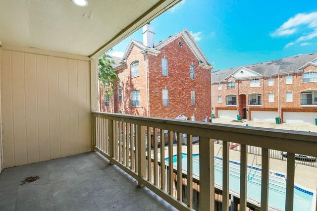 2300 Augusta Drive 28, Houston, TX 77057