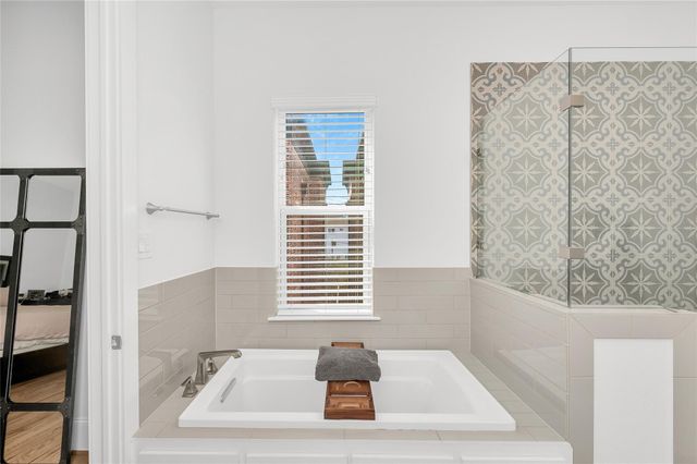 2917 Hicks Street, Houston, TX 77007