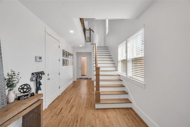 2917 Hicks Street, Houston, TX 77007