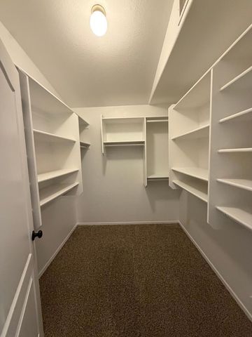 2322 E Willow Wick Road, Gilbert, AZ 85296