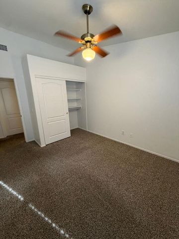 2322 E Willow Wick Road, Gilbert, AZ 85296