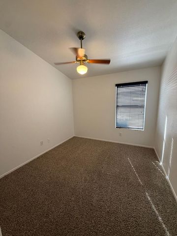 2322 E Willow Wick Road, Gilbert, AZ 85296