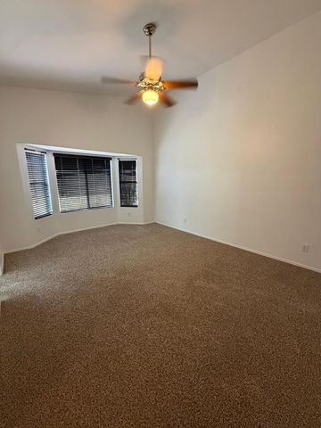 2322 E Willow Wick Road, Gilbert, AZ 85296