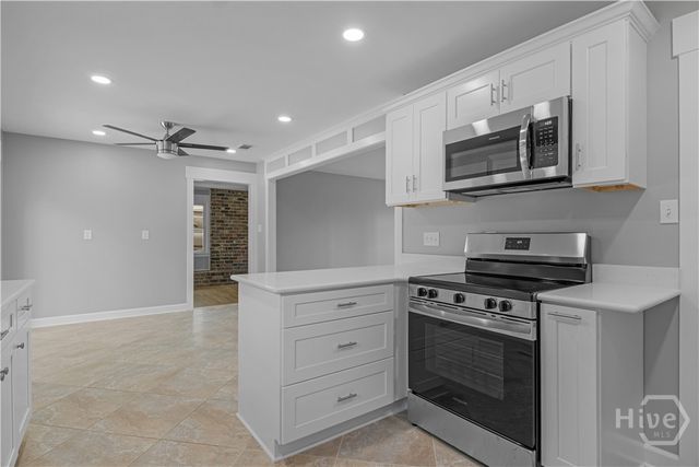 4 Sheridan Circle, Savannah, GA 31405