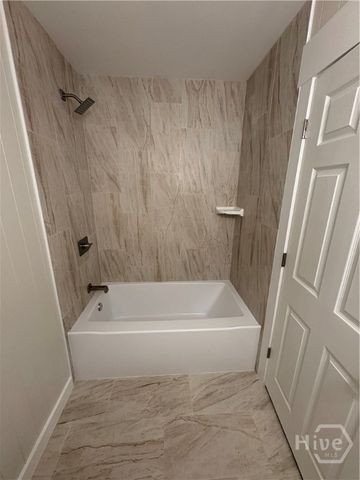 4 Sheridan Circle, Savannah, GA 31405