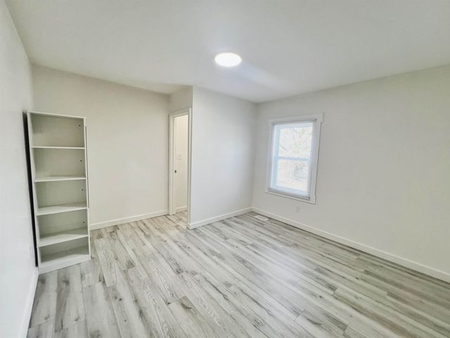 208 B Collins Avenue, Spartanburg, SC 29306