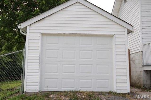7047 Lena Av Lena Avenue, St Louis, MO 63136