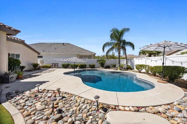 3113 Julesburg Street, Bakersfield, CA 93311
