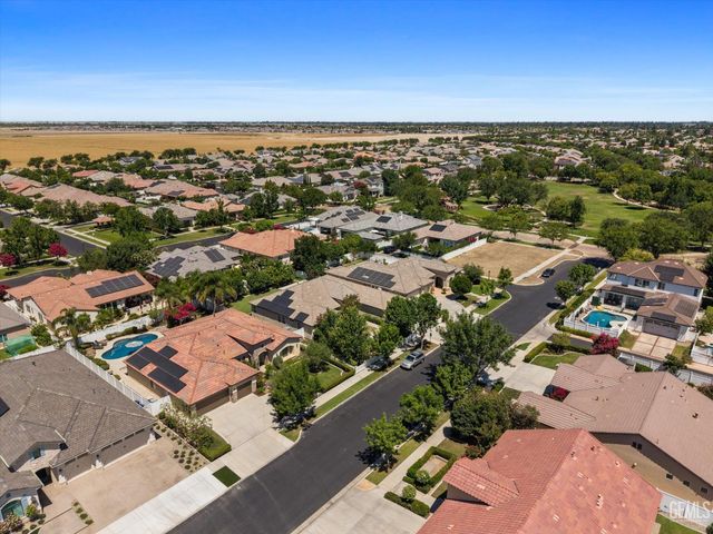 3113 Julesburg Street, Bakersfield, CA 93311