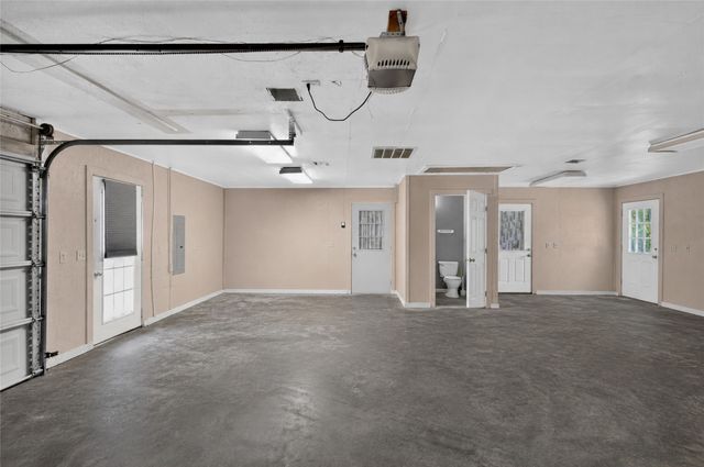 1612 White Mound Road, Sherman, TX 75090