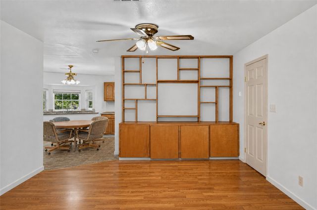 1612 White Mound Road, Sherman, TX 75090
