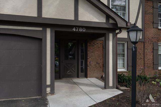 4780 CALVERT Drive A2, Rolling Meadows, IL 60008