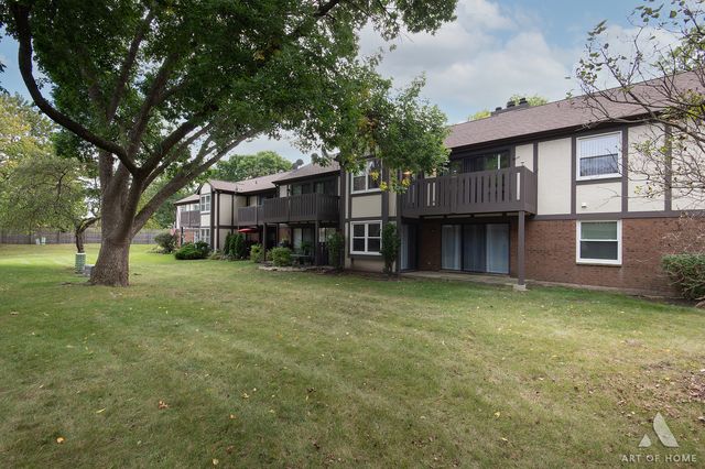 4780 CALVERT Drive A2, Rolling Meadows, IL 60008