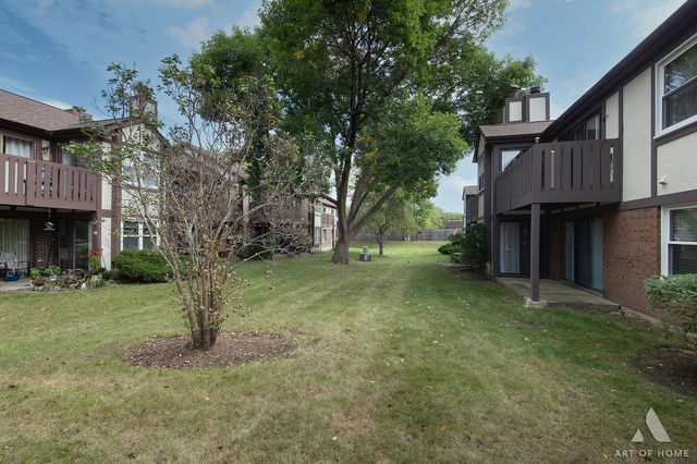 4780 CALVERT Drive A2, Rolling Meadows, IL 60008