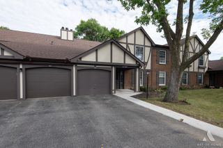 4780 CALVERT Drive A2, Rolling Meadows, IL 60008
