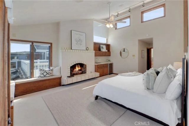 3708 Channel Place, Newport Beach, CA 92663