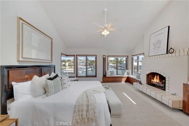 3708 Channel Place, Newport Beach, CA 92663