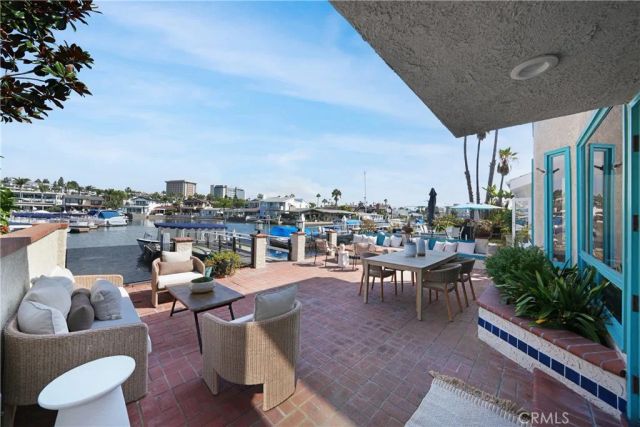3708 Channel Place, Newport Beach, CA 92663