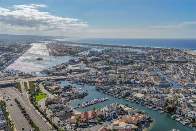 3708 Channel Place, Newport Beach, CA 92663