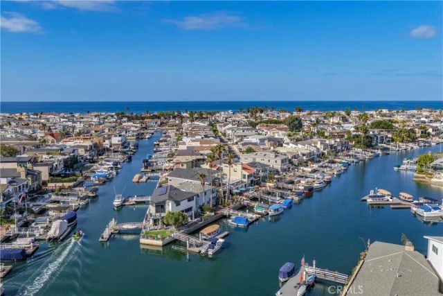 3708 Channel Place, Newport Beach, CA 92663